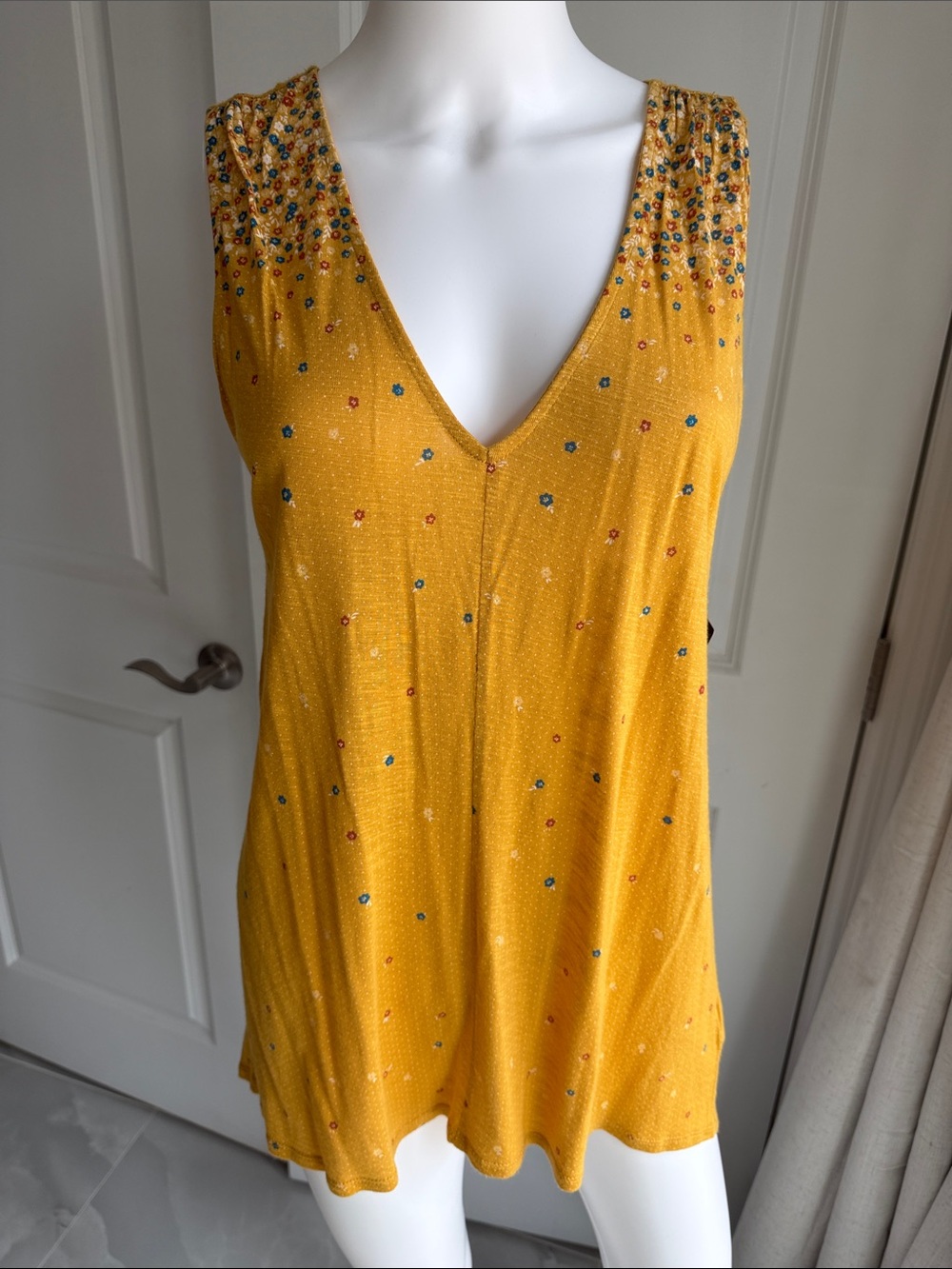 Lucky Brand Mustard Yellow Floral V-Neck top